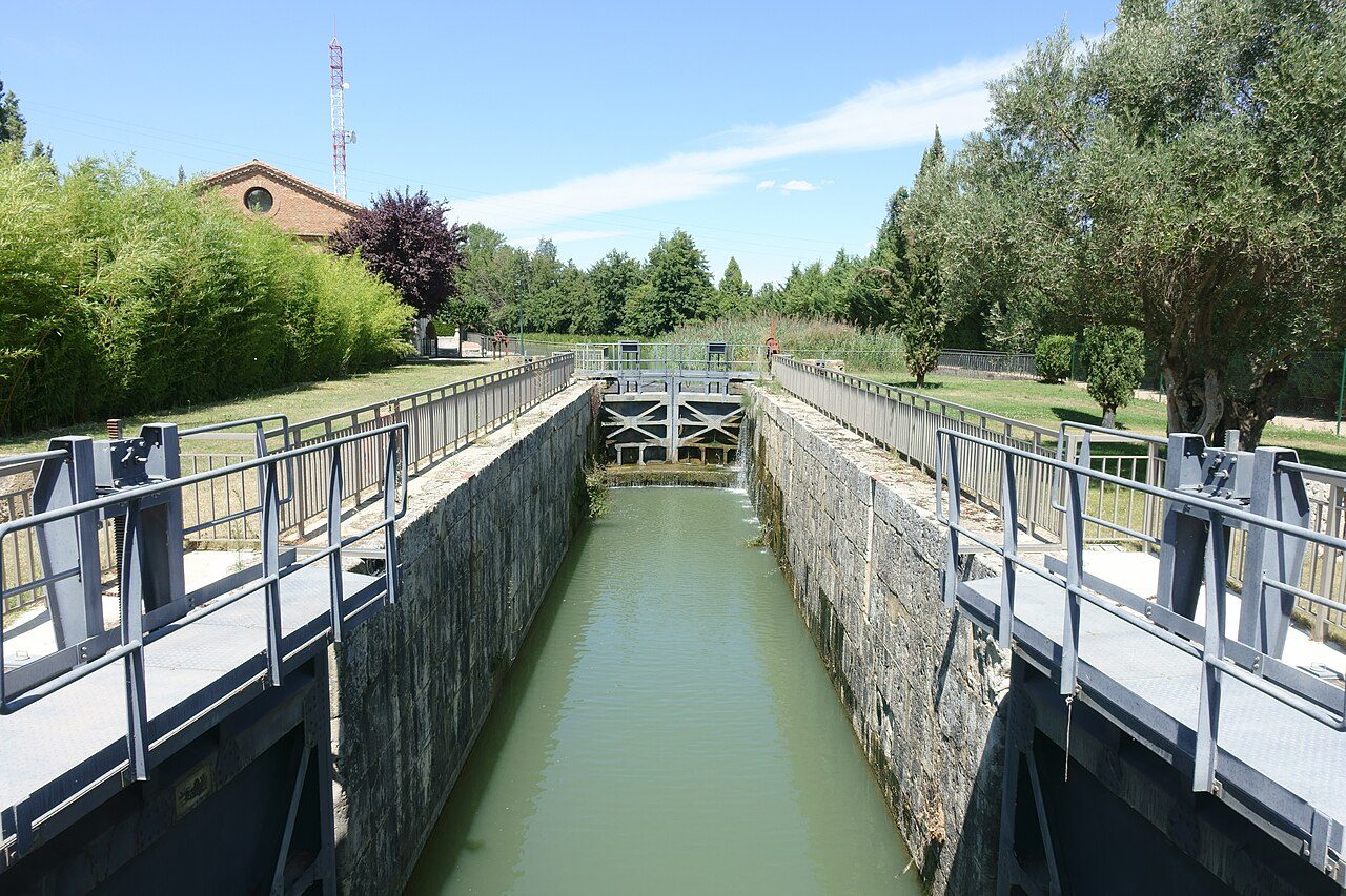 Canal de Castilla, esclusa 42 (Palencia)